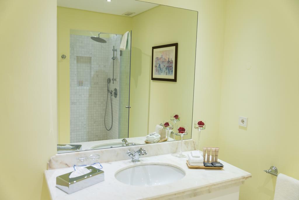 Standard Single Room with Land View